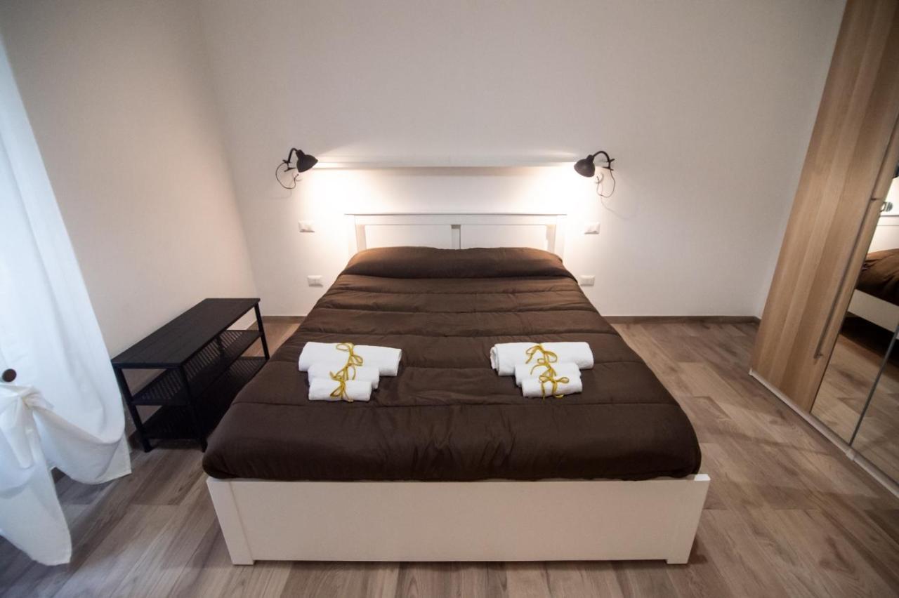 Nizza Apartment In Centro ซาแลร์โน ภายนอก รูปภาพ