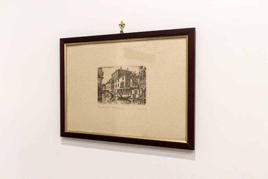 Nizza Apartment In Centro ซาแลร์โน ภายนอก รูปภาพ